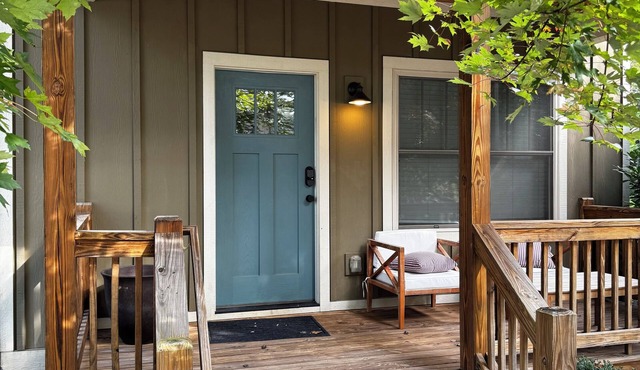 Modern Asheville Retreat Near Biltmore & Downtown!