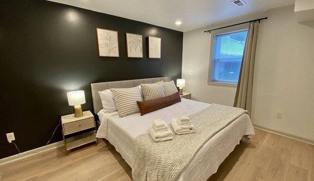 Modern Basement 1 King Bed with No Stairs