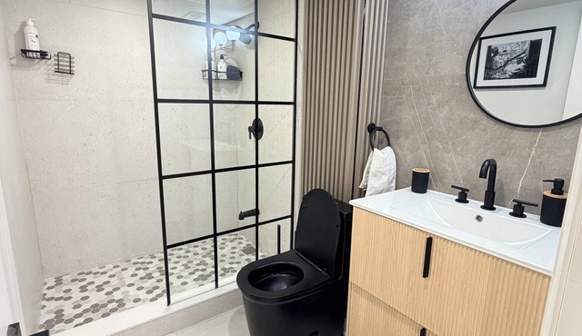 Modern basement suite near Durham college