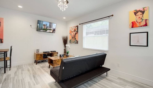 Modern Bayshore Home