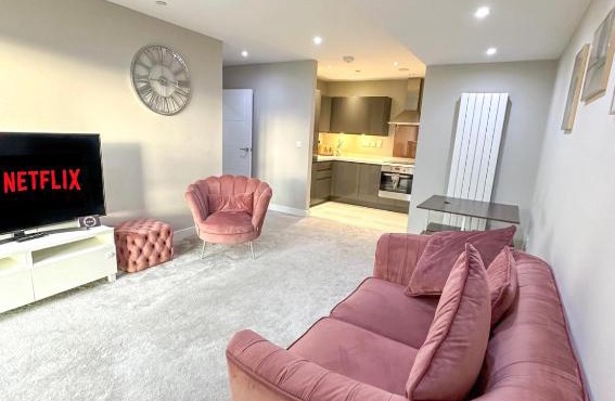 Modern Beach Apartment