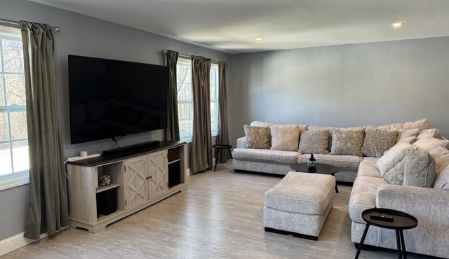 Modern Beach House + Stock Tank Pool! 5 Mins to Sandy Hook Beach + NYC Ferry