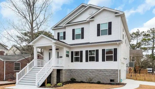 Modern Beach Retreat – Pets Friendly