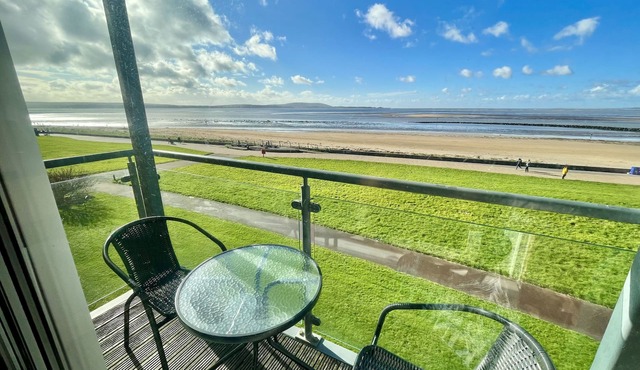 Modern Beachfront Bliss with Spectacular Views