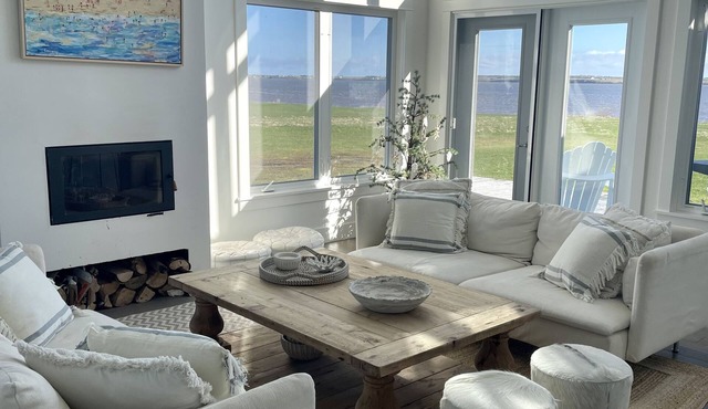 Modern Beachfront Property in the Northumberland Strait
