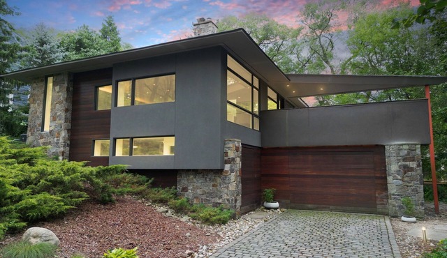 Modern Beachside Escape