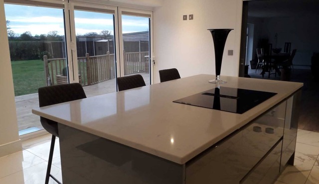 Modern Bed and Breakfast located in the idyllic Hartpury countryside