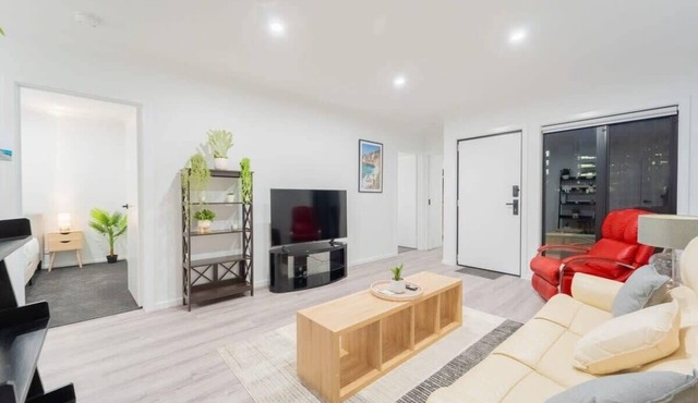 Modern Bendigo Haven Near Hospital: Comfort & WiFi