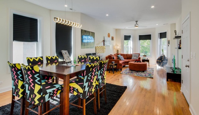 Modern "Blast From The Past" A Real Retreat 3Bedroom Unit