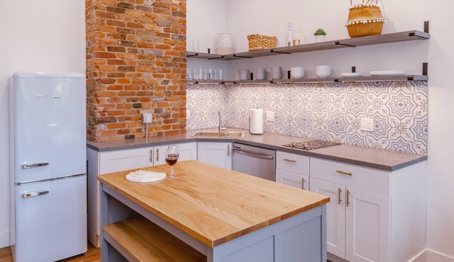 Modern Boho Condo<5 Min to Downtown, 40 min to Ark