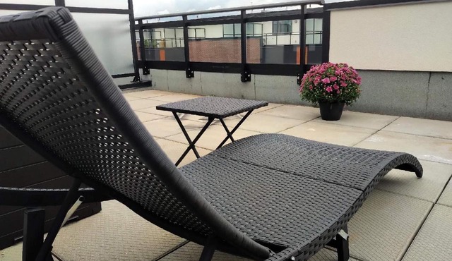 Modern Boutique Townhome Vaughan, Woodbridge 20 minutes to Airport & Attractions