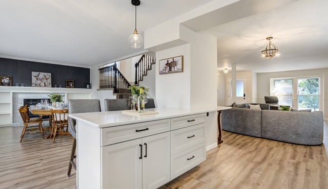 Modern Briargate Home Sleeps 12 | Pet Friendly!