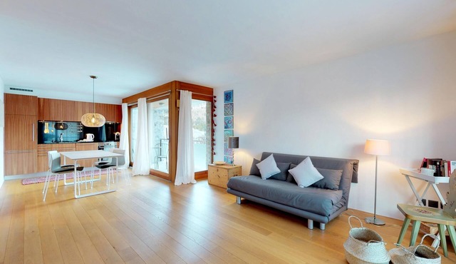 Modern, bright 1½ room apartment with a balcony in sunny and quiet location in M