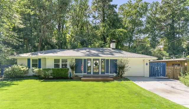 Modern, bright, convenient, peaceful