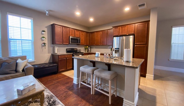 Modern, Bright Home with Spacious Master Suite