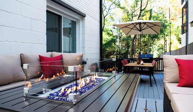 Modern Buckhead Duplex 3Br 1Ba - Walk Everywhere! Pet-Friendly