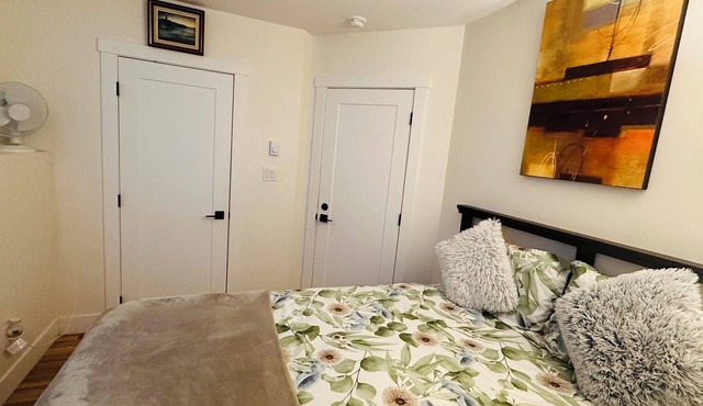 Modern Budget Stay | Moncton North