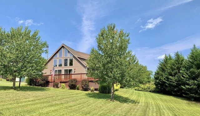 Modern cabin at the woods resort with 3-Bedroom, 2F-bath, Central Air/Heat