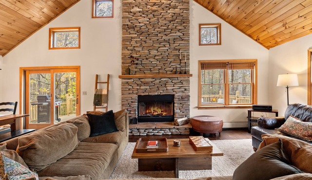 Modern Cabin by Windham/Hunter Mountains