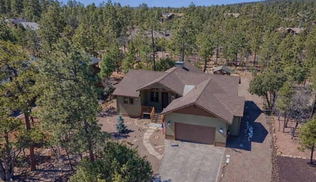 Modern Cabin Getaway with a Pine Tree View!