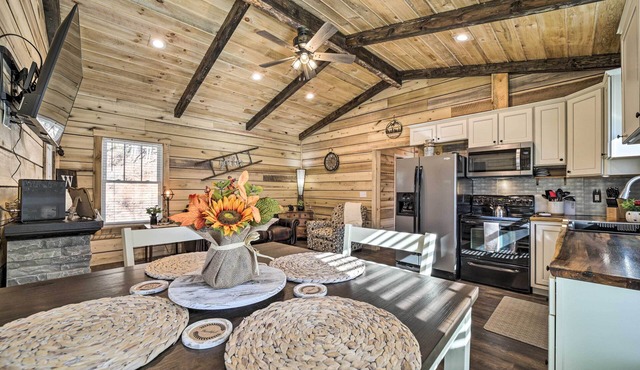 Modern Cabin w/Fire Pit < 3 Mi to Trails!