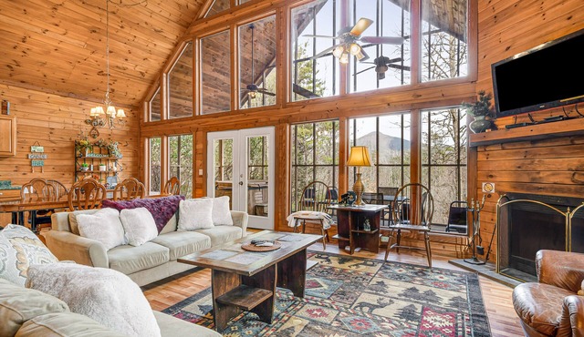 Modern Cabin with Mountain Views, Hot Tub, Pool Table, & WiFi - Dogs OK
