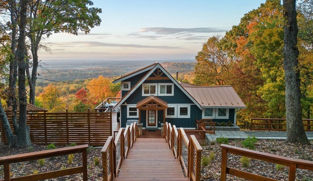 Modern Cabin with Sweeping Valley Views!