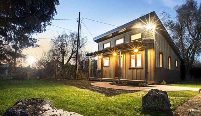 Modern Cabin with Walkability in Downtown Driggs