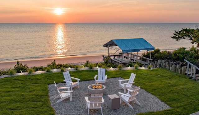 Modern Cape May Area Waterfront Luxury Home with Beach Access