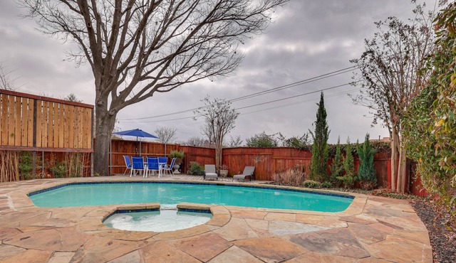 Modern Carrollton Home - Private Pool & Grill