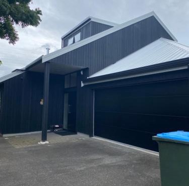 Modern Central Auckland