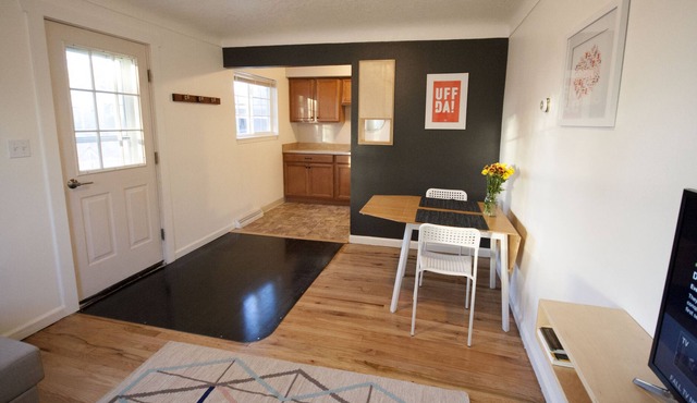 Modern Central Cottage