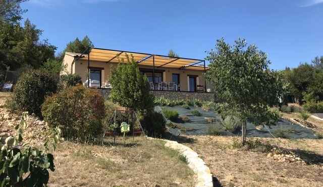 Modern Cèvenole villa with superb terrace view