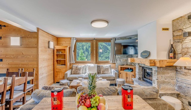 Modern chalet 5 rooms, jacuzzi, 200m lifts, 10 pers.