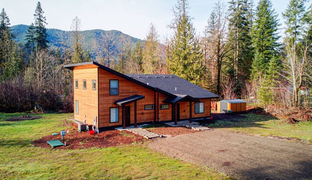 Modern Chalet Duplex - 2