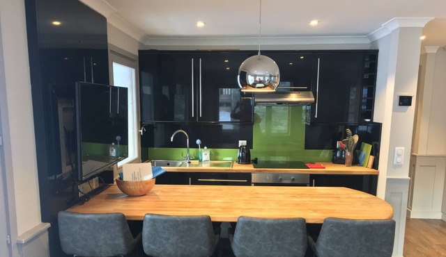 Modern Chalet Reynaud by the river! Right next to the Lavachet ski lifts