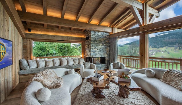 Modern chalet with indoor pool and hammam