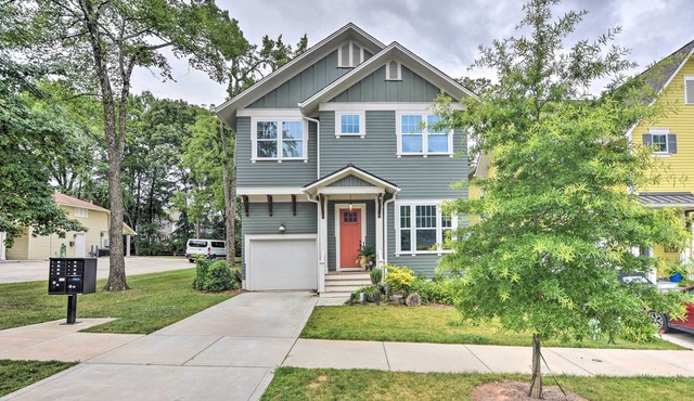 Modern Charlotte Home ~ 4 Mi to Downtown!