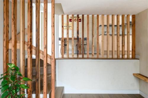 Modern Chatham home with garden retreat