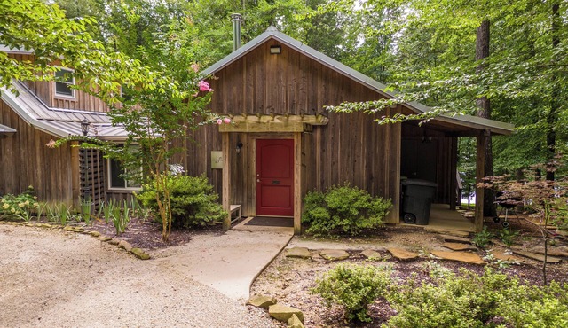 Modern Chef's Cottage + Fishing & Trails