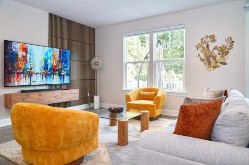 Modern Chic Gateway near DC & Fedex field