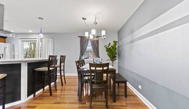 Modern Chicago Getaway