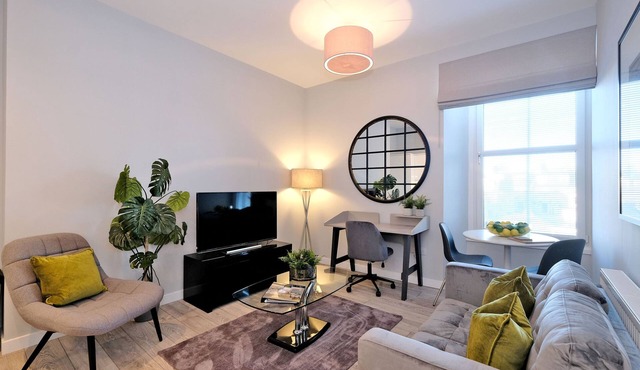 Modern City Centre Apartment in Aberdeen