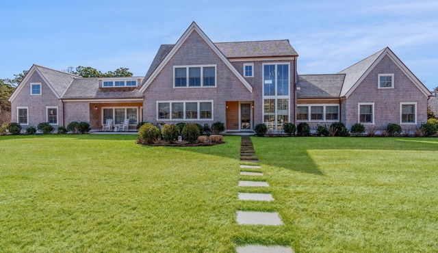 Modern Coastal Katama Retreat - 4th Season of 5 Star Summers