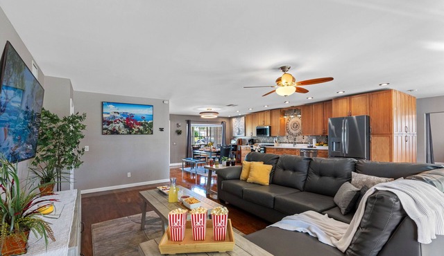 Modern Coastal Retreat w/Waterfront Canal Views