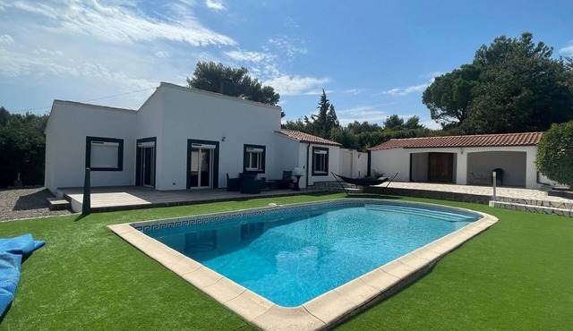 Modern Comfort in Minervois