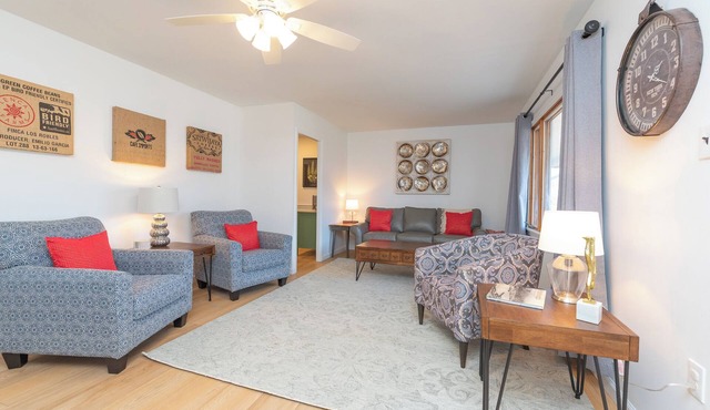 Modern Comfort & Convenience – 3BR Home Next to Juniata College!