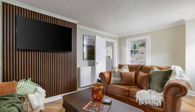 Modern Comfort in Historic Callander