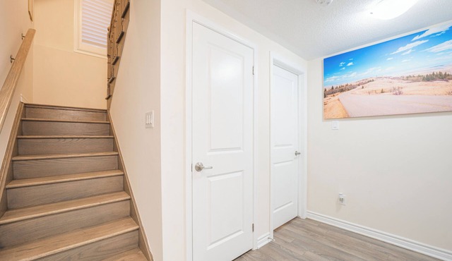Modern Comfort in Pickering