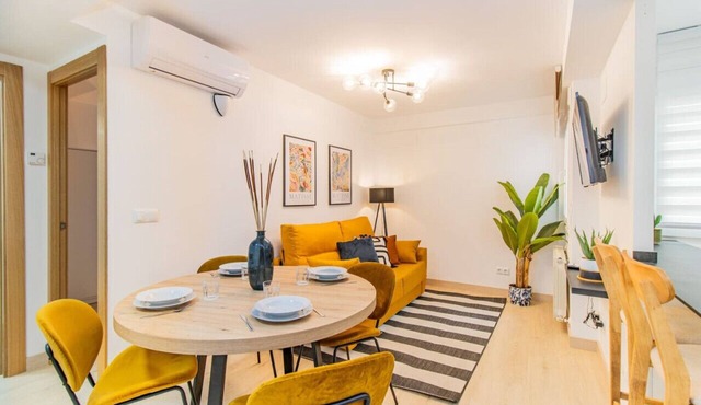 Modern Comfort in the Heart of Zaragoza